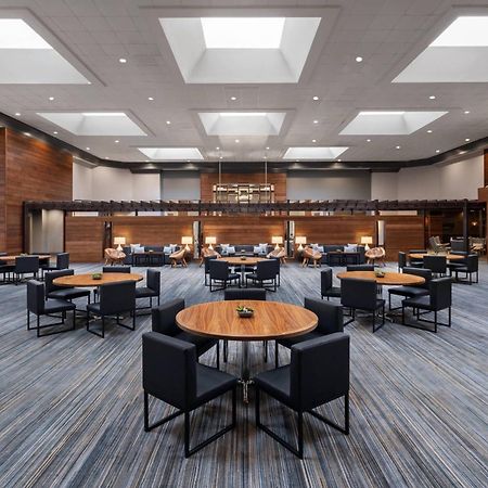 Отель Cleveland Marriott East Warrensville Heights Экстерьер фото